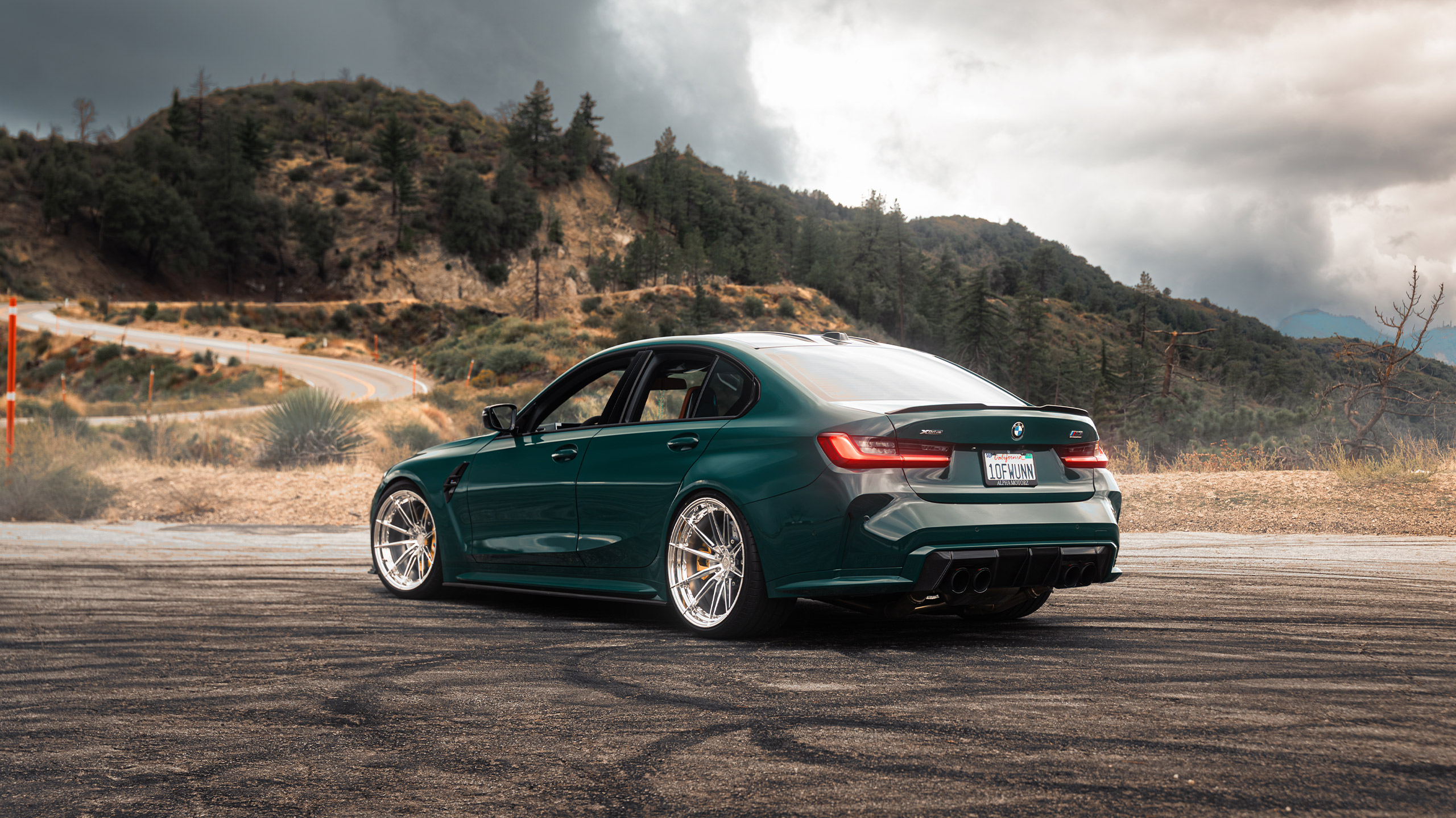 agave green g80 m3 on foggy angeles crest highway
