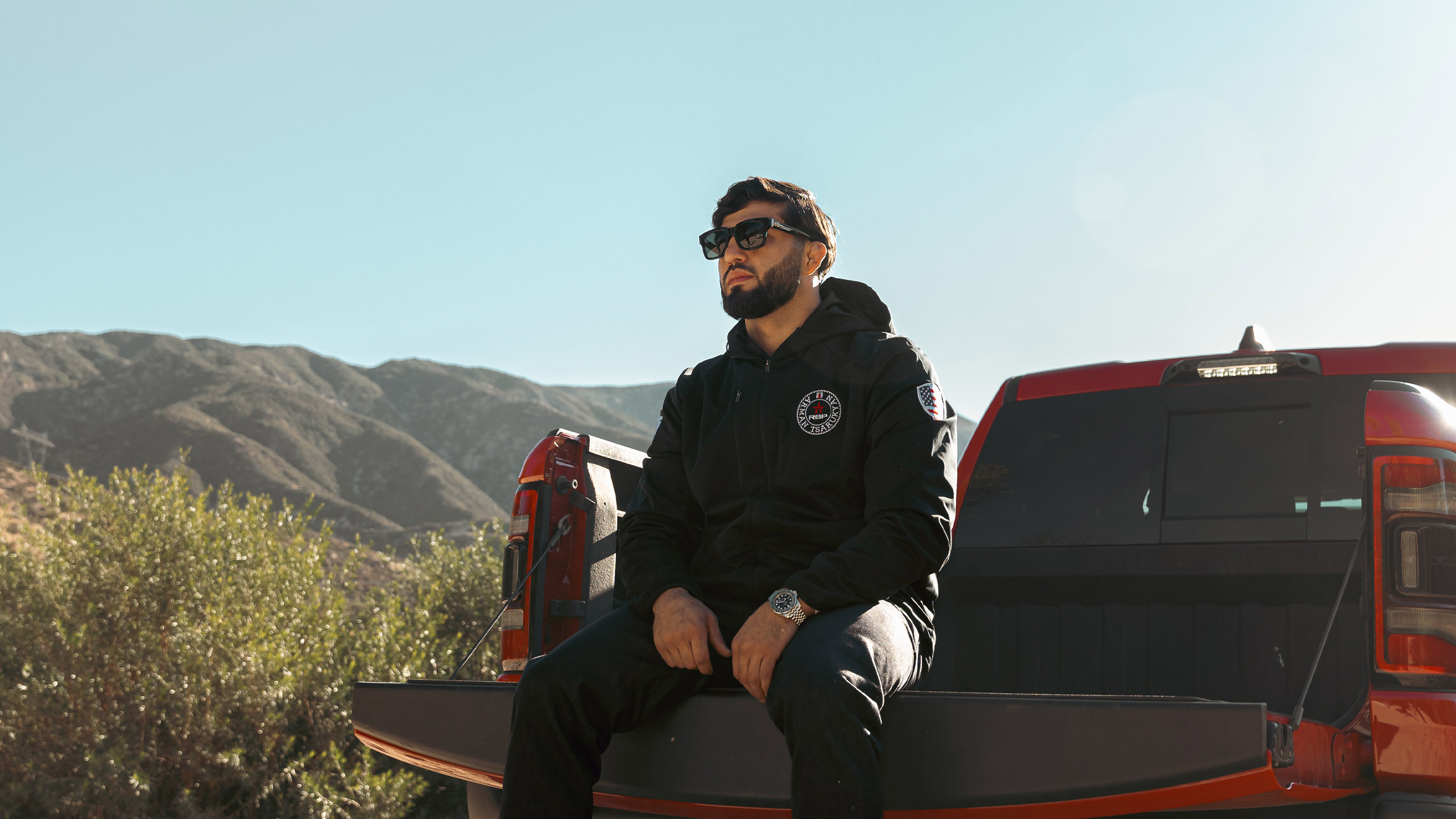 dodge ram 1500 trx arman tsarukyan athlete sponsor