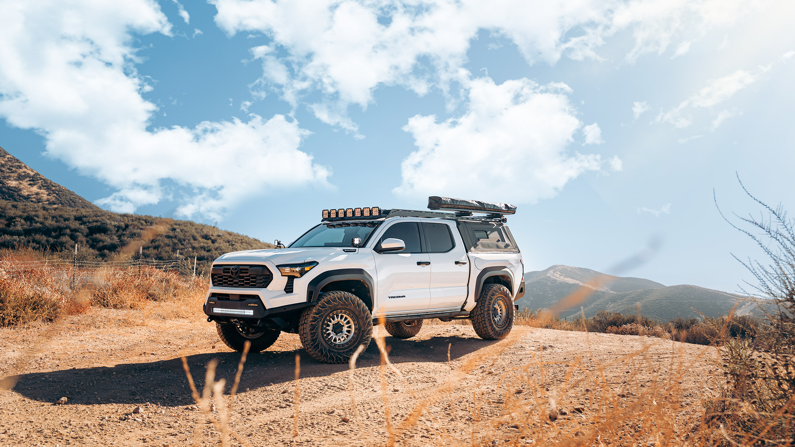 gen 4 white toyota tacoma