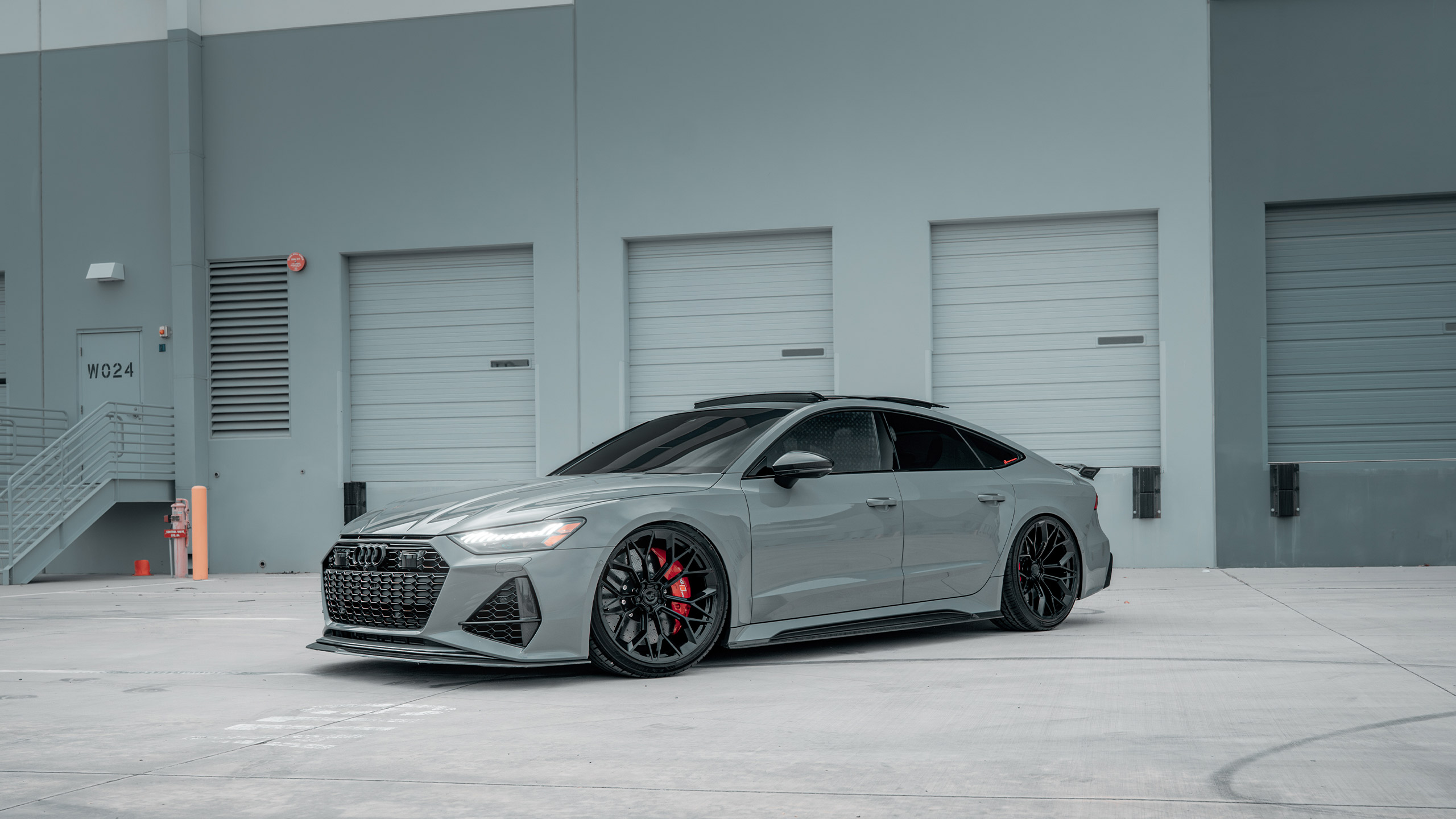 nardo gray audi rs7 c8